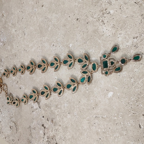 Amitra Singh Necklace/Earrings Set - Picture 8 of 15